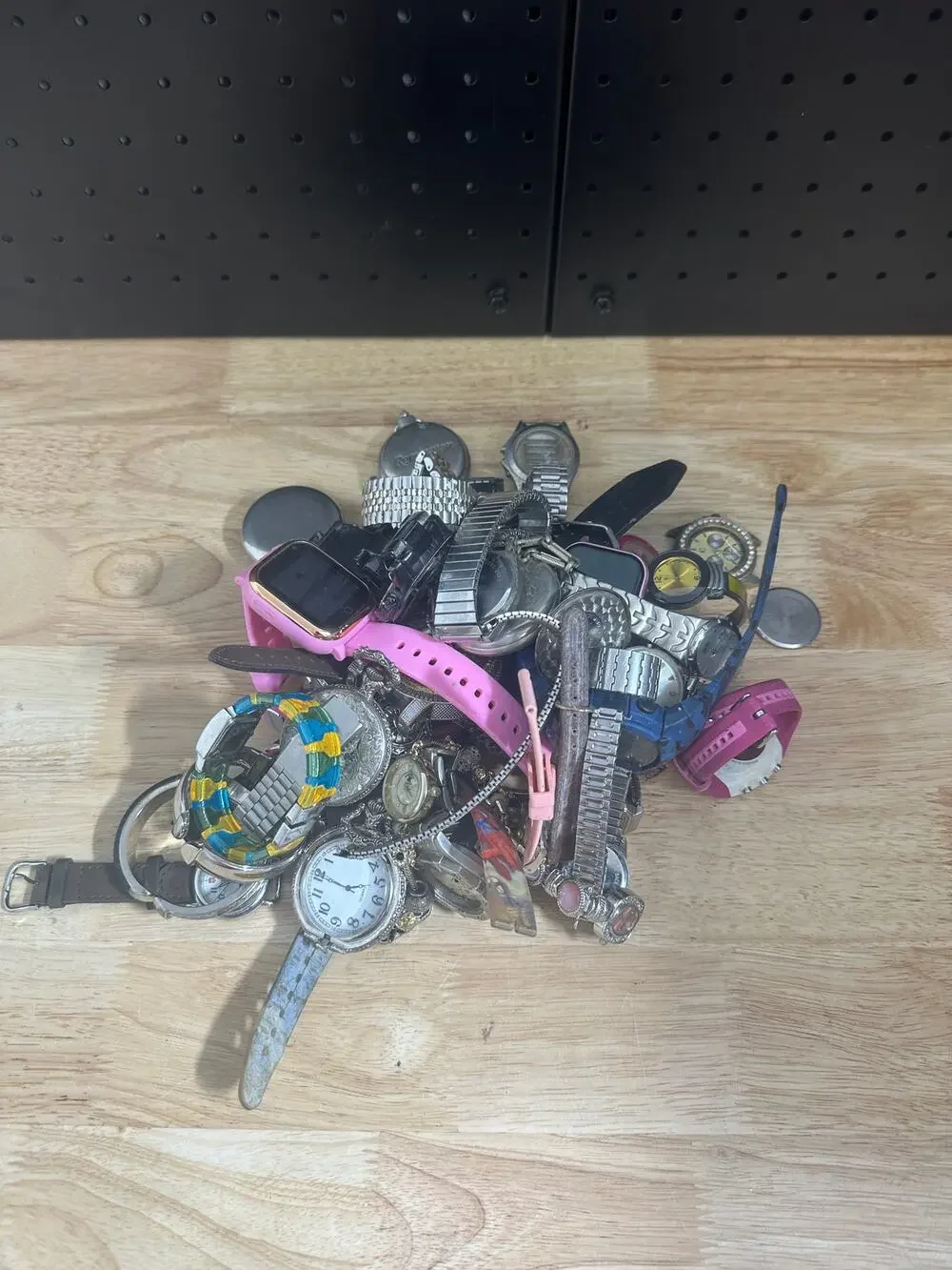 Broken Watch Lot - FOR PARTS ONLY